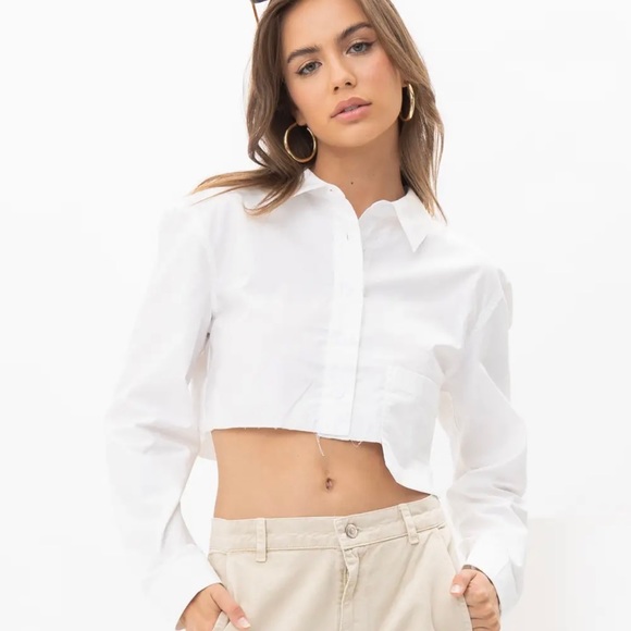 Cropped pocket detail shirt - Picture 2 of 5